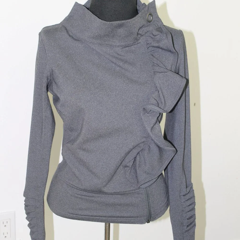 Karma Gray Off Center Ruffle Zip Jacket With Thumbholes Size Small